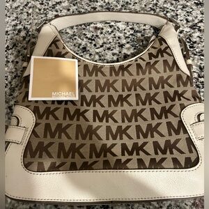 MICHAEL KORS monogram bag
